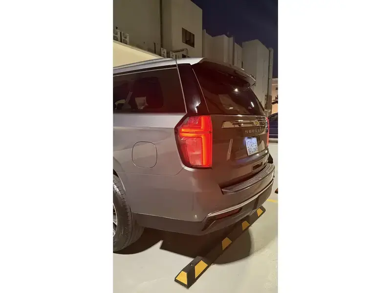 Chevrolet Suburban 2021