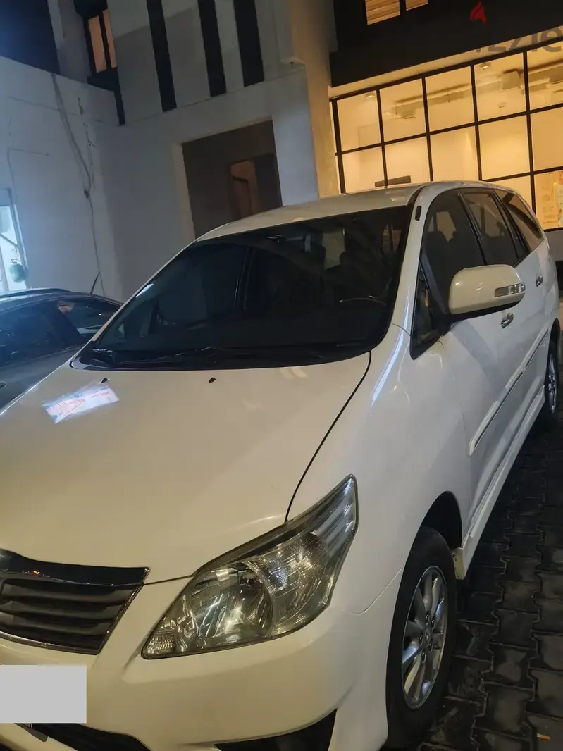 Toyota Innova 2013