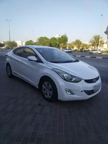 Hyundai Elantra 2013