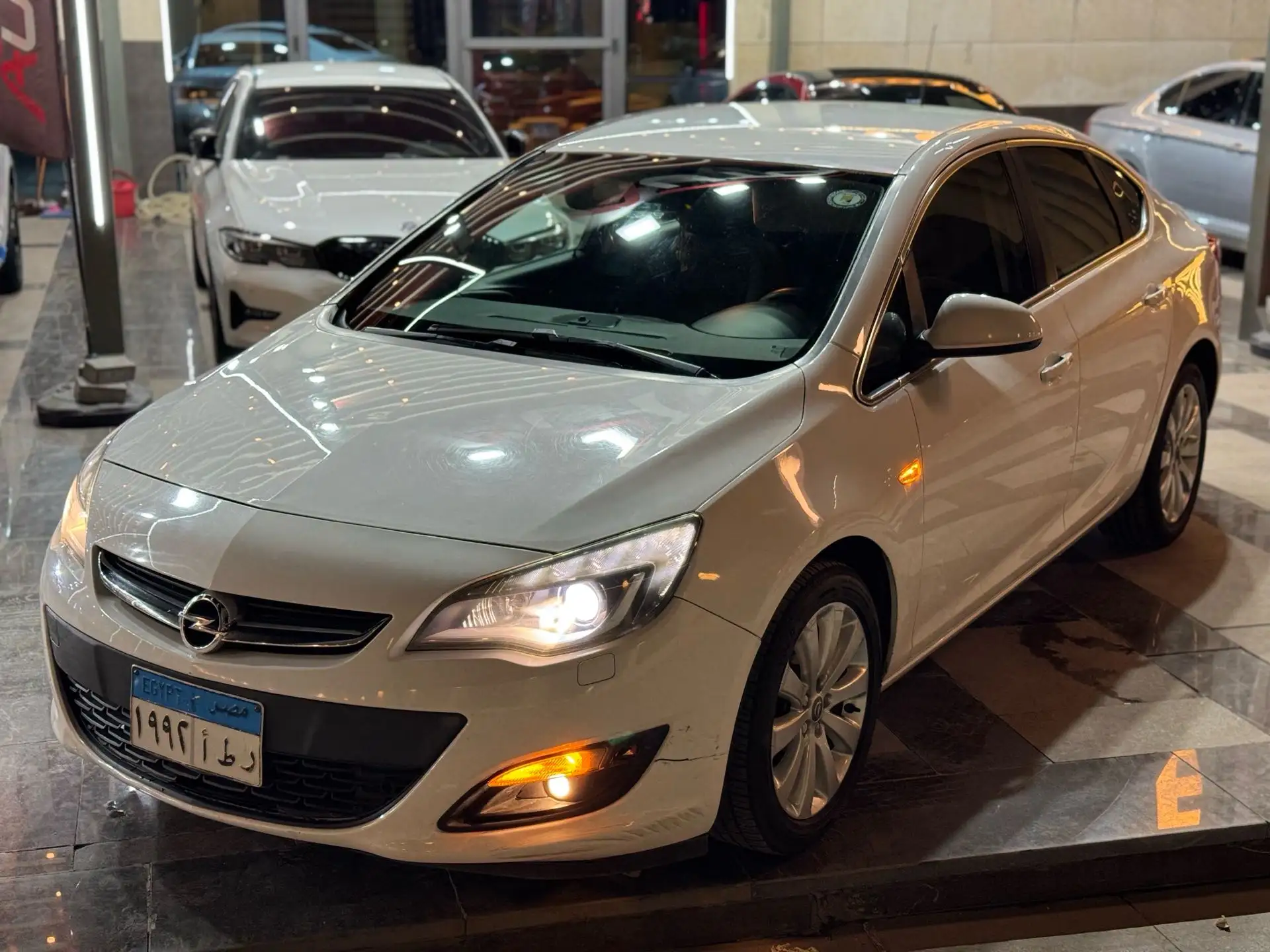 أوبل أسترا 2017