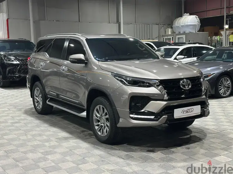 تويوتا فورتونر 2025