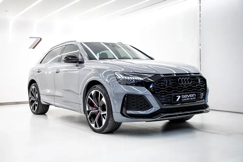 Audi RS Q8 2023