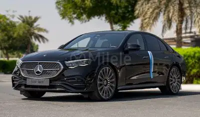 مرسيدس بنز E200 2.0L PETROL:  AMG LINE WITH PANORAMIC SUNROOF, NIGHT PACKAGE, 360° CAMERA