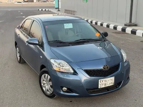 تويوتا يارس 2011