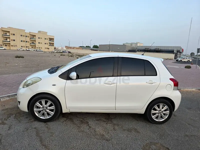 Toyota Yaris 2011