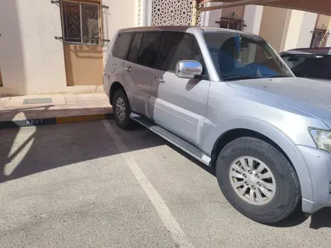 Mitsubishi Pajero 3.5L GLS 5 Door 2016