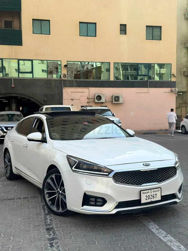 كيا كادنزا 2018