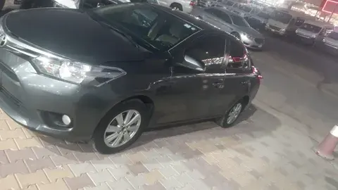 تويوتا يارس 2014