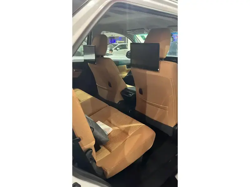 Toyota Fortuner 2023