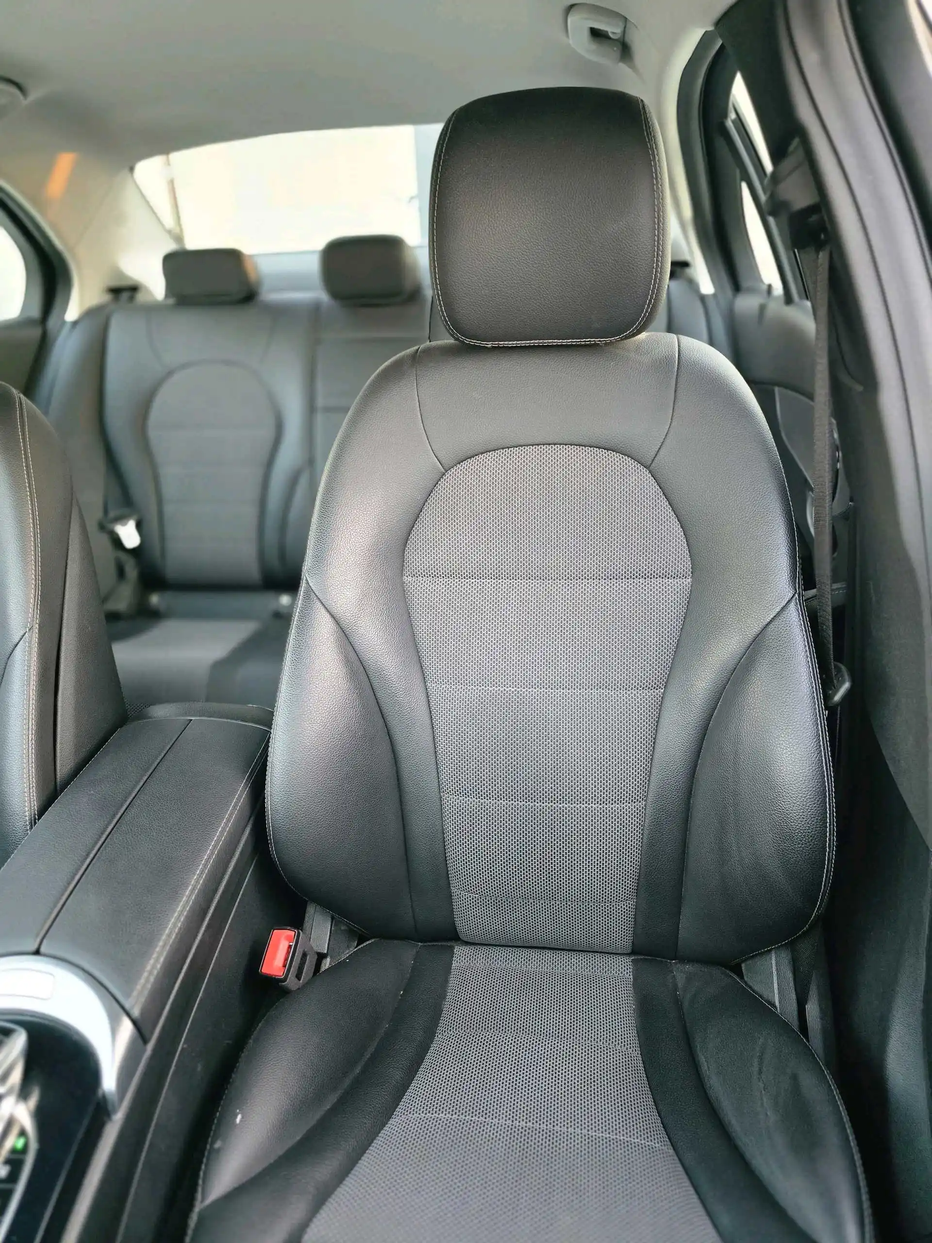 Mercedes Benz C Class 2019