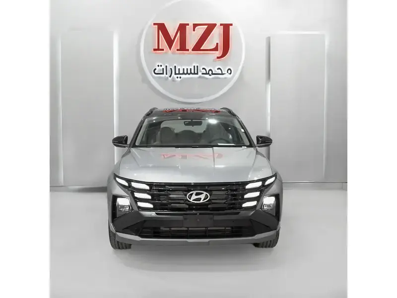 هيونداي توسان 2025 سمارت 2000 سي سي بدون دبل سقف اسود