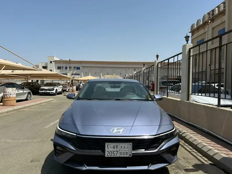 Hyundai Elantra 2025