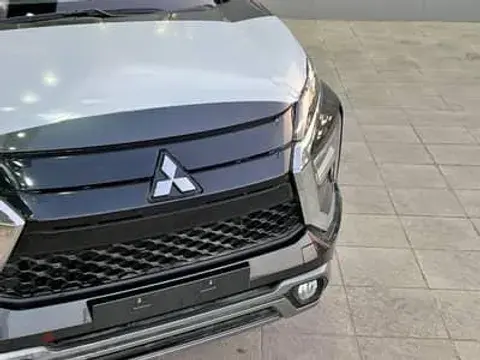 ميتسوبيشي Xpander 2024 الجديد