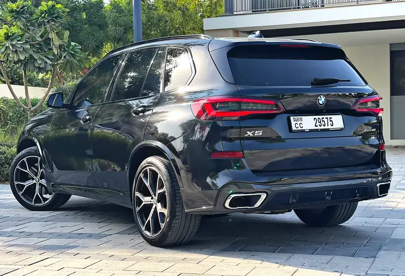 بي أم دبليو X5 2022