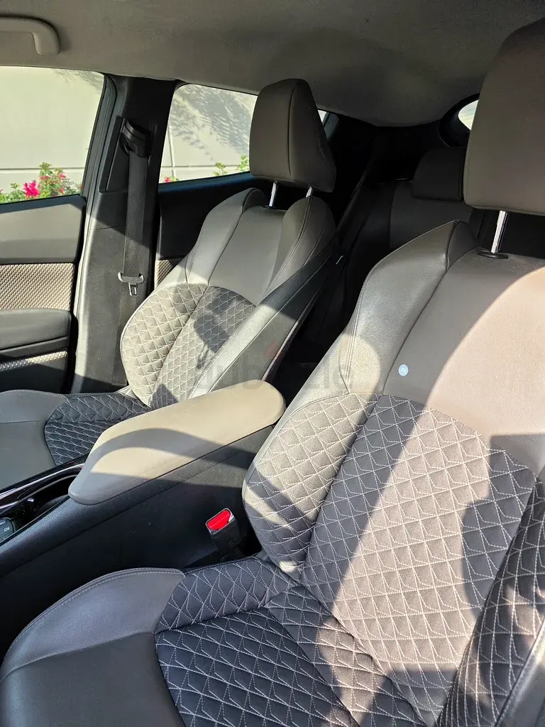 تويوتا CHR 2023