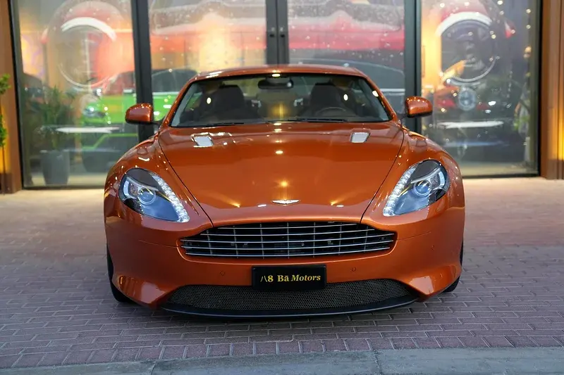 Aston Martin Virage 2012