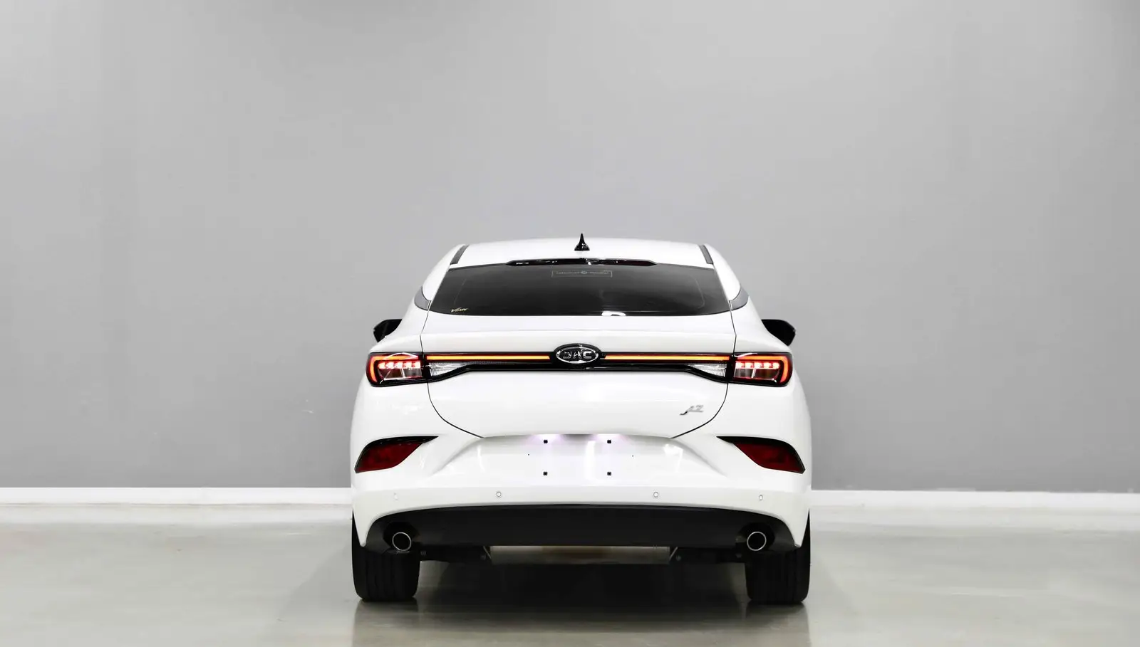 GCC | 1.5L | AED 650 monthly | Free Insurance + Registration | zero Downpayment