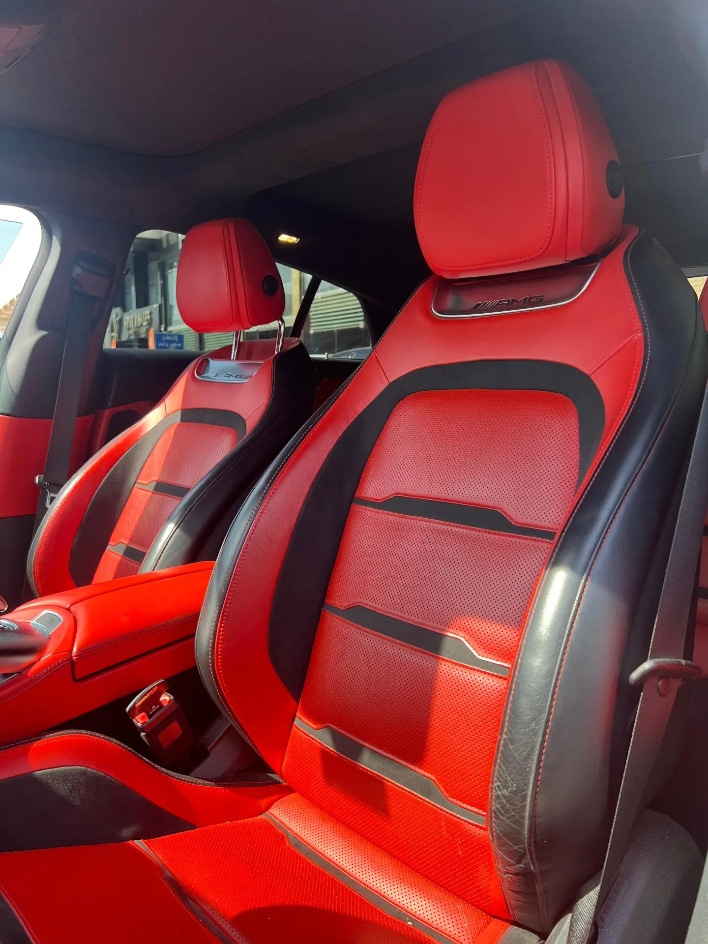 مرسيدس بنز جي تي اس 2021