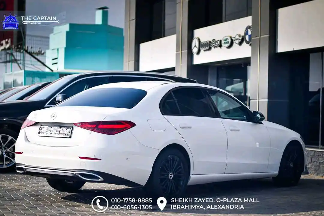 Mercedes Benz C Class 2024