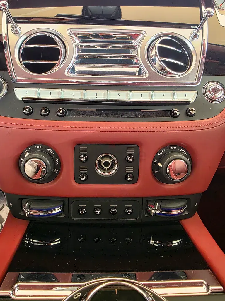 Rolls-Royce Wraith 2016