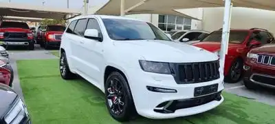 جيب جراند شيروكي SRT8 6.4L