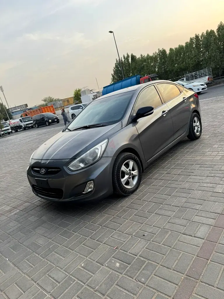 هيونداي أكسنت 2015