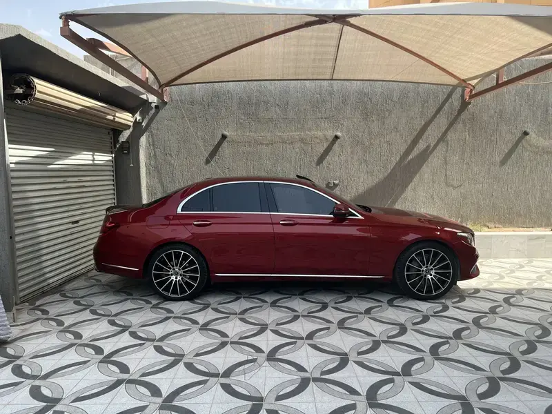 Mercedes E 2017