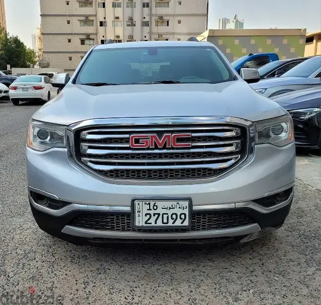 جي أم سي أكاديا 2018