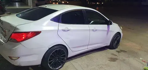 هيونداي أكسنت 2012