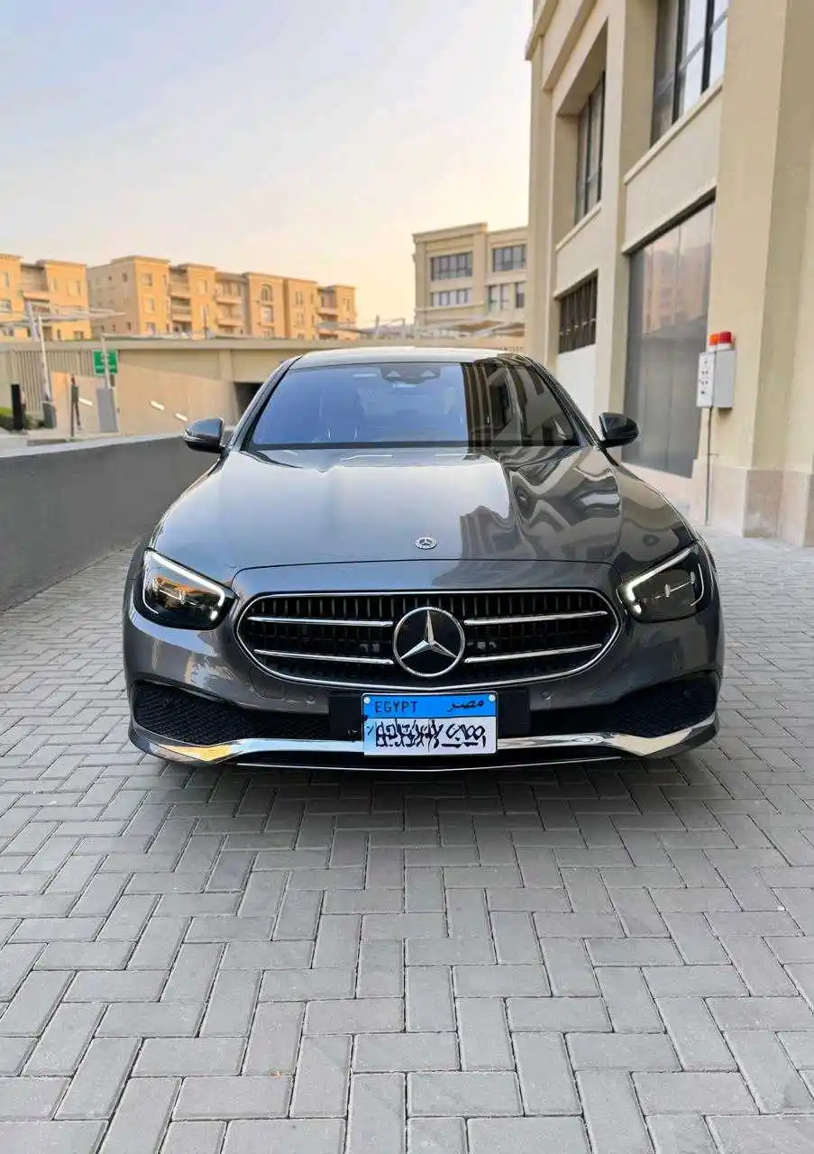 مرسيدس بنز E Class 2022