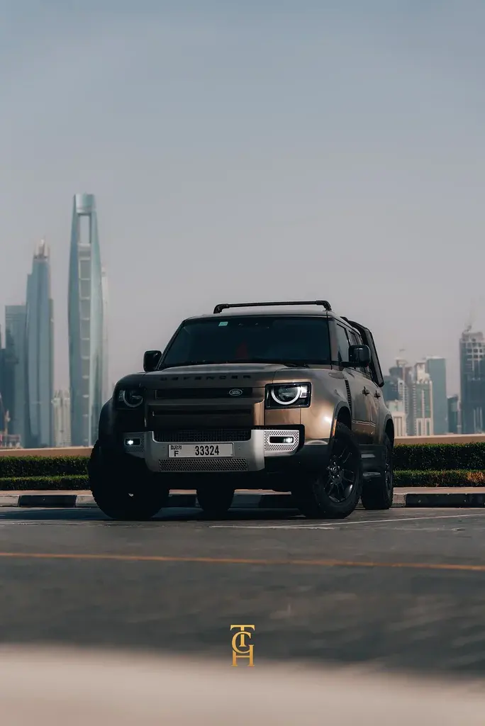 Land Rover Defender 2020
