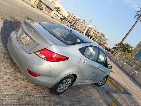 هيونداي أكسينت 2015