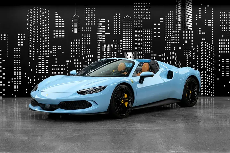 فيراري 296 GTS 2025