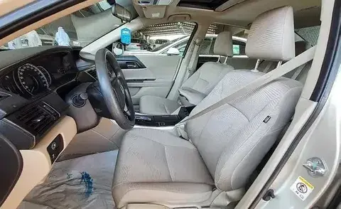 هوندا أكورد 2015