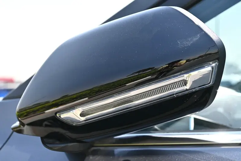 شيفروليه جروف 2025