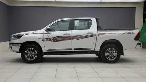 تويوتا هيلوكس 2024 الجديد