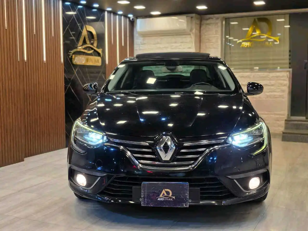 رينو ميجان 2020