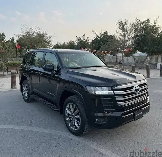 تويوتا لاند كروزر 2025