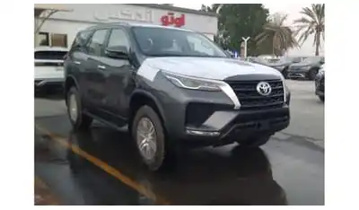 تويوتا فورتونر TOYOTA FORTUNER 2.7L PETROL GREY 4X4 MY2024