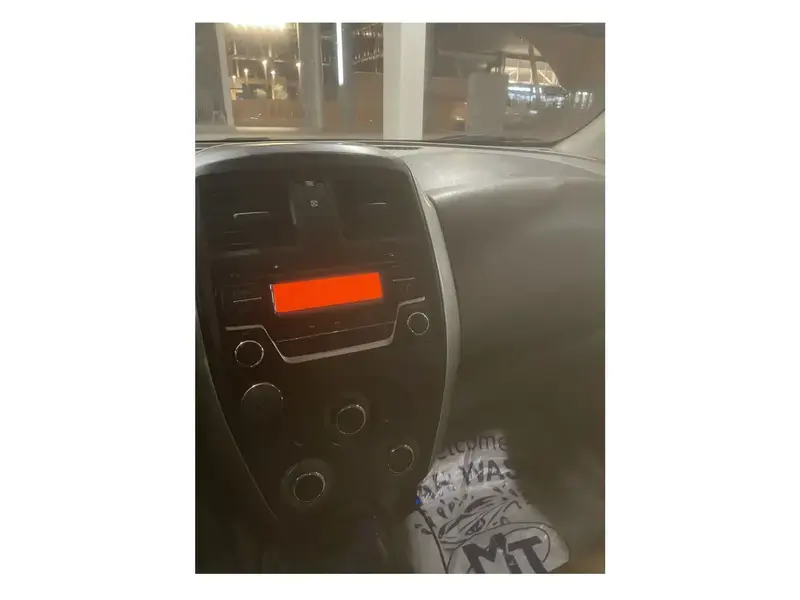 Nissan Sunny 2019