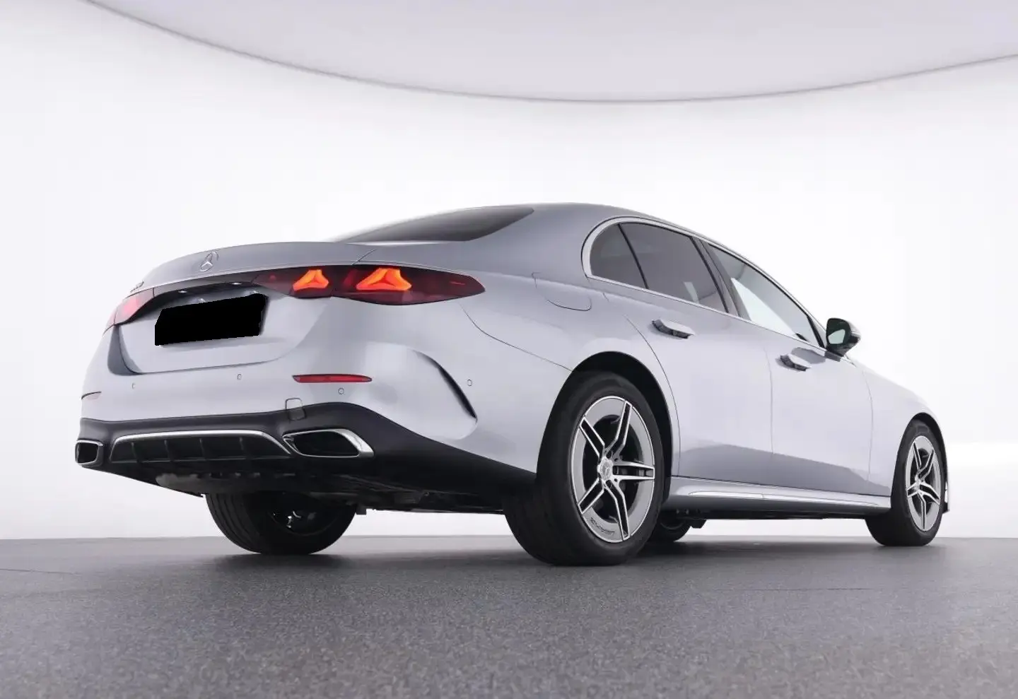 Mercedes Benz E Class 2024