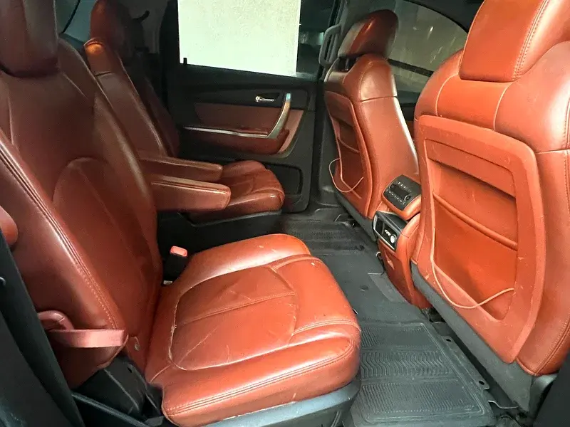 جي أم سي أكاديا 2008