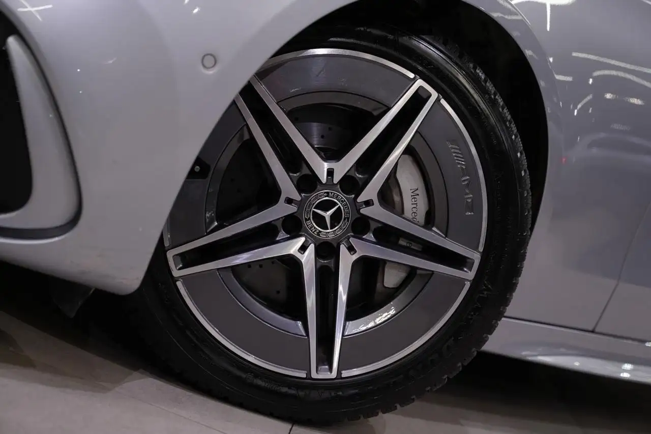 Mercedes Benz C Class 2023