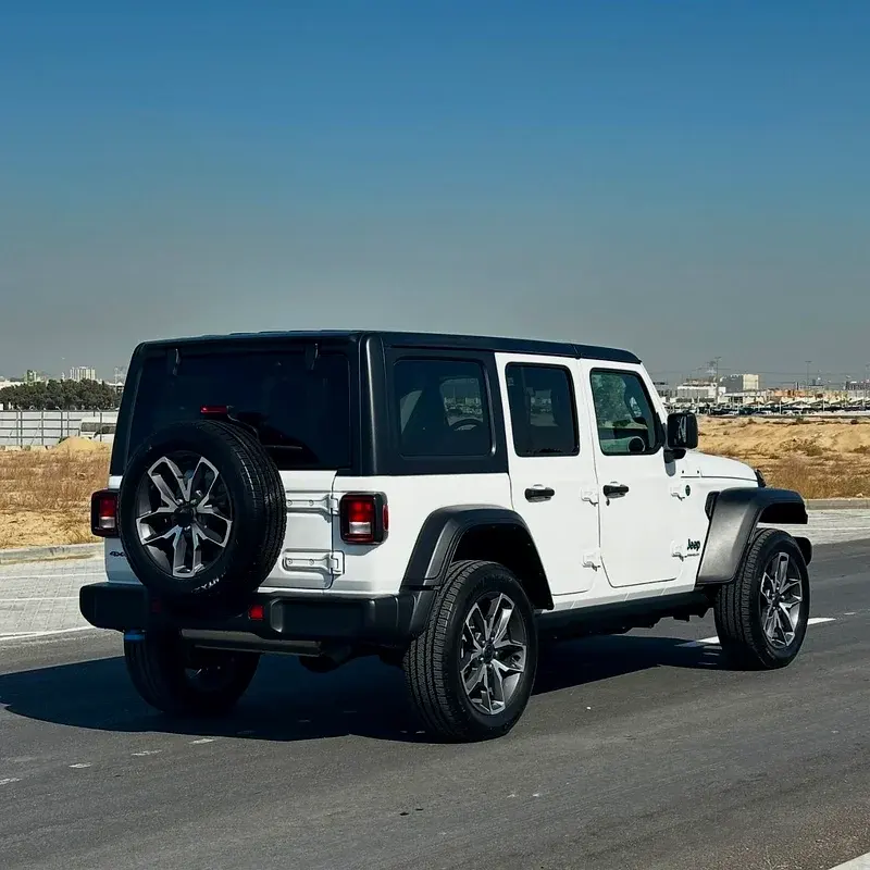 Jeep Wrangler 2024