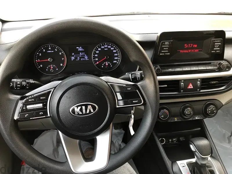 كيا سيراتو 2021