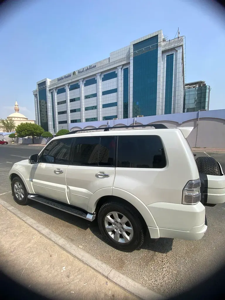 Mitsubishi Pajero 2014