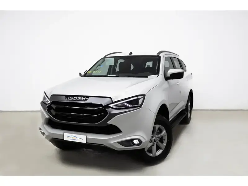 Isuzu MUX 2024