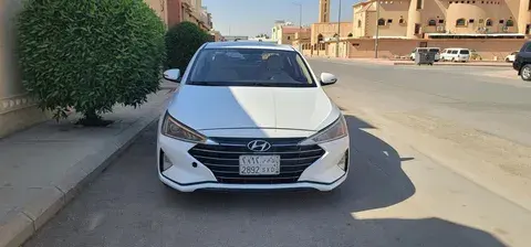 هيونداي إلنترا 2019