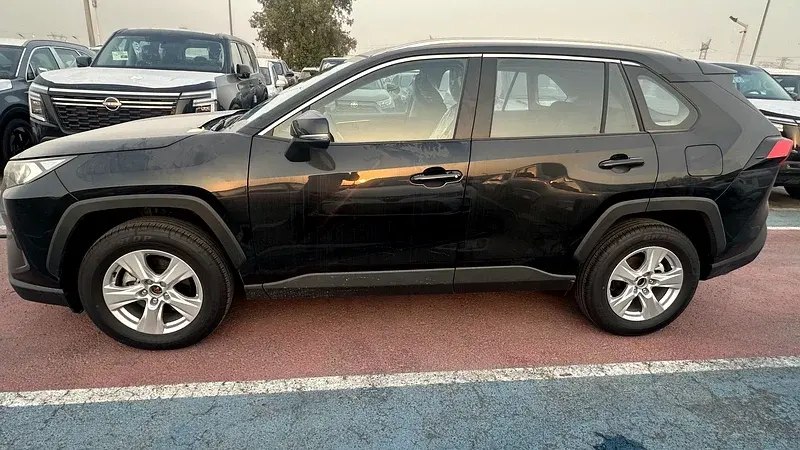 Toyota RAV4 2025