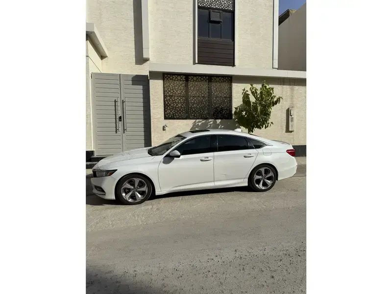 هوندا اكورد 2018